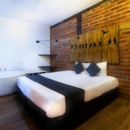 Hotel Cabanas Azul Tequilana Arandas Dış mekan fotoğraf