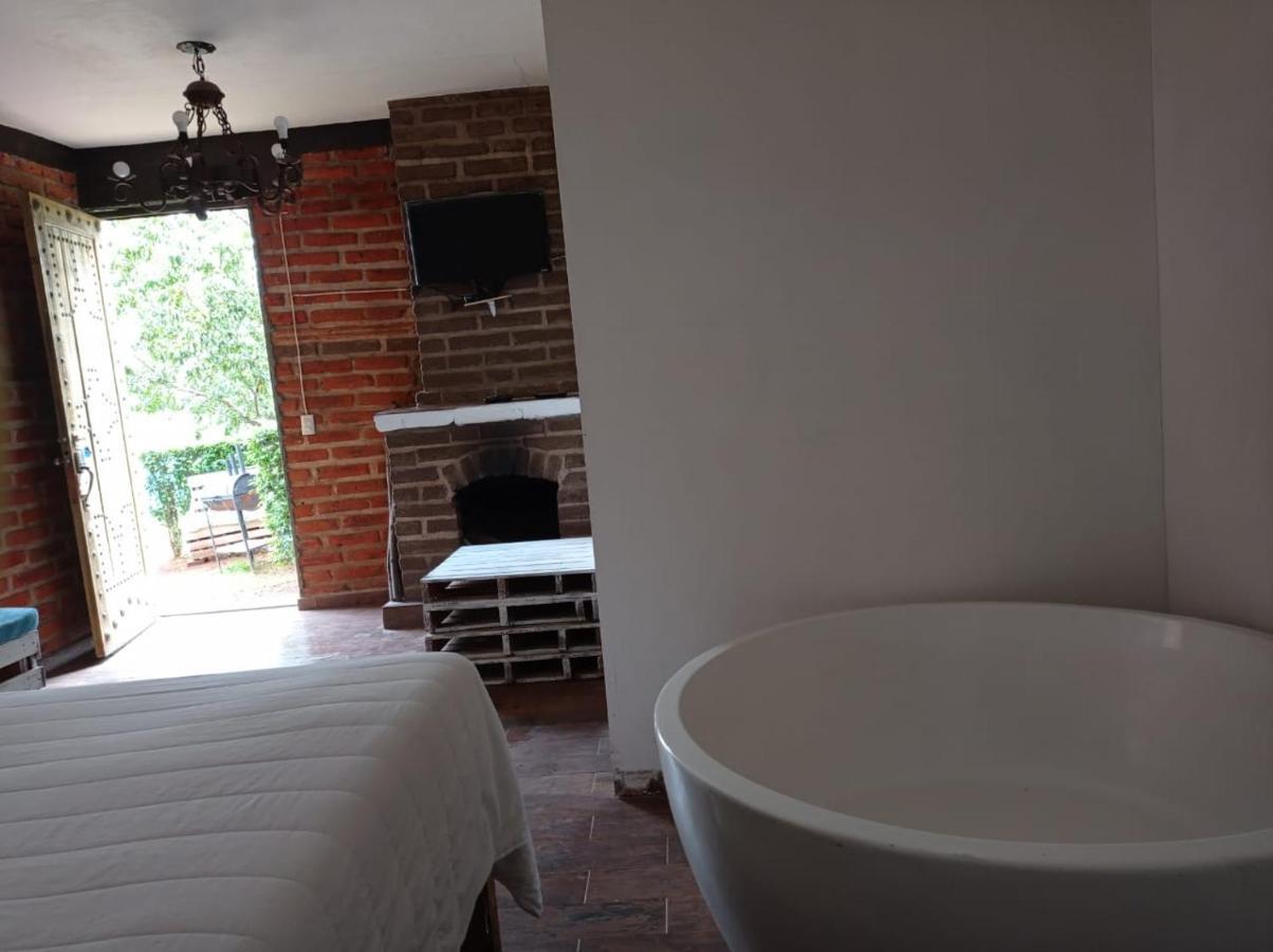 Hotel Cabanas Azul Tequilana Arandas Dış mekan fotoğraf